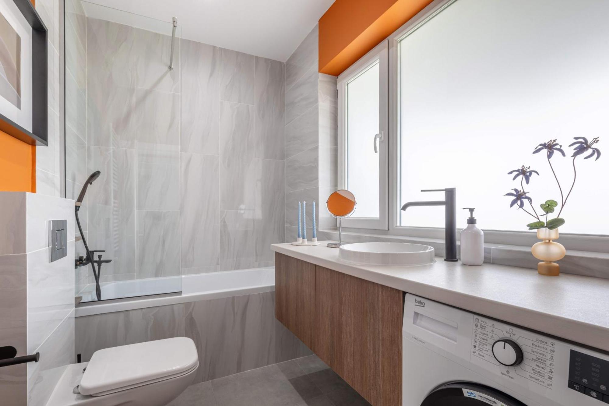 Appartamento Playful & Bright 1Br Near The Faculty Of Law Bucarest Esterno foto