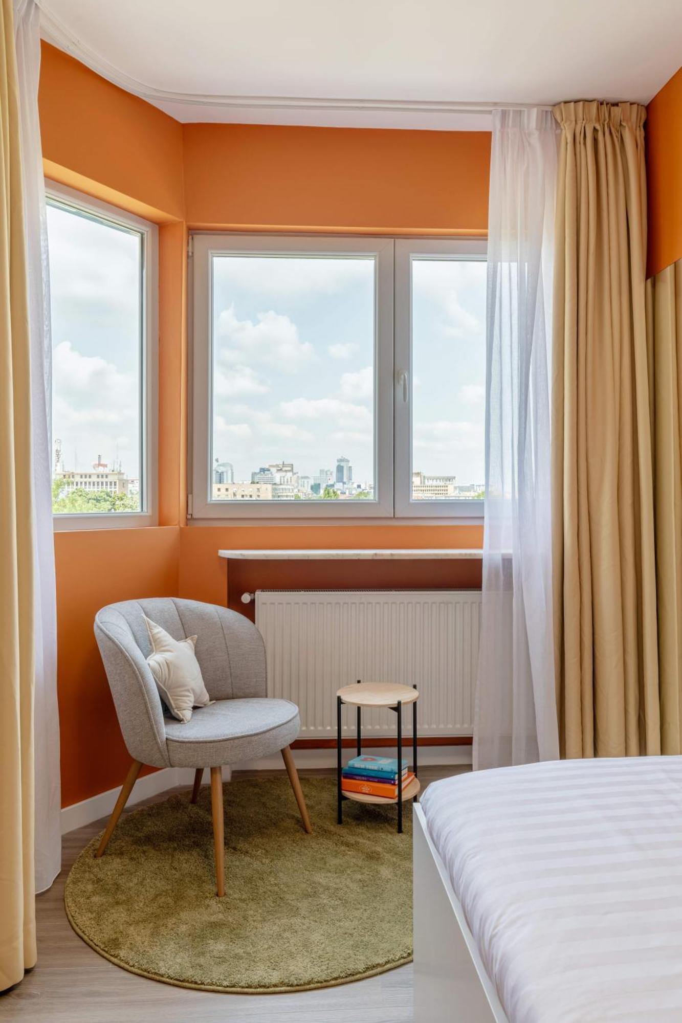Appartamento Playful & Bright 1Br Near The Faculty Of Law Bucarest Esterno foto