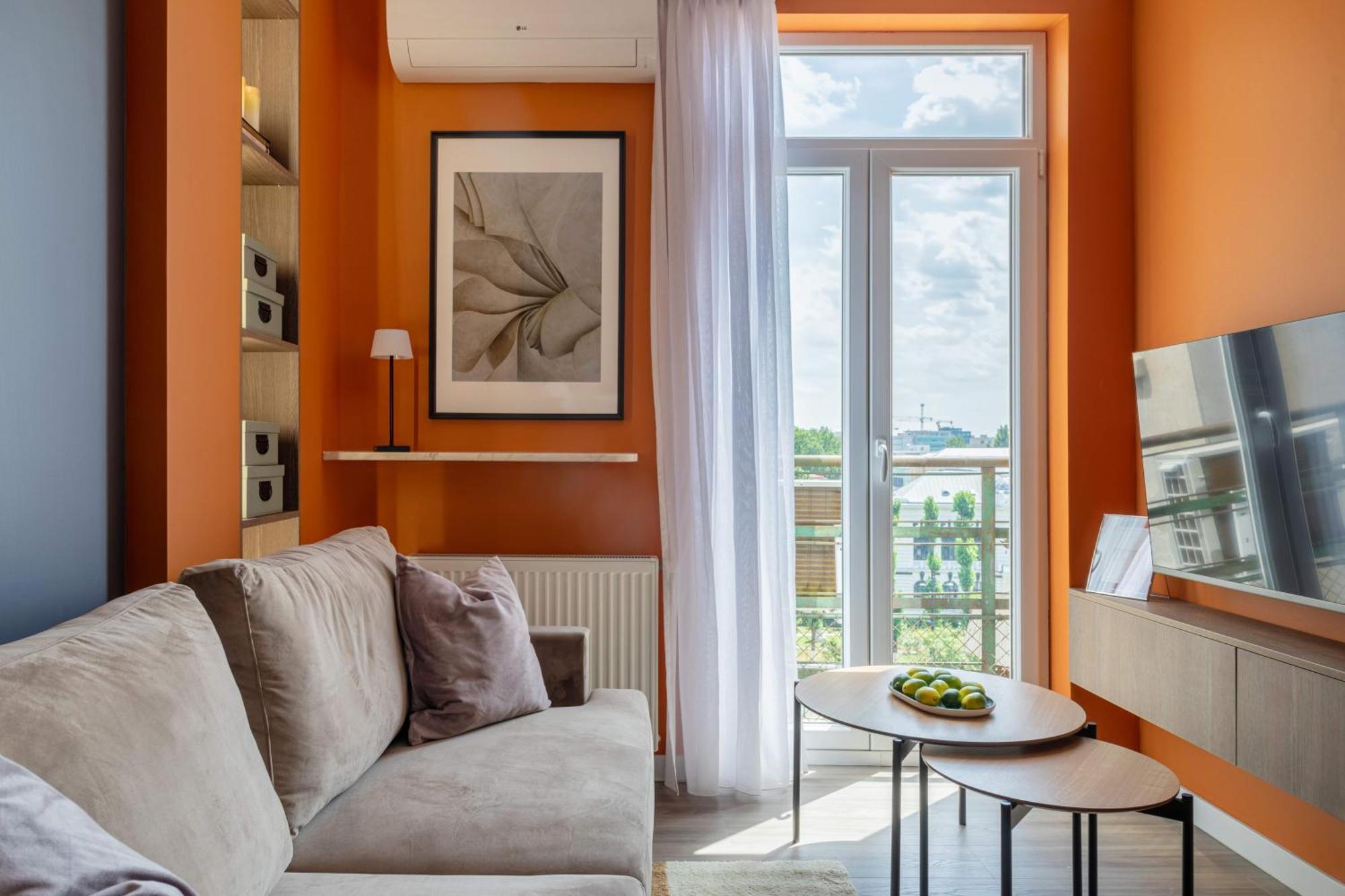 Appartamento Playful & Bright 1Br Near The Faculty Of Law Bucarest Esterno foto
